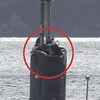 Tàu ngầm HMS Talent của Hải quân Anh bị vỡ mũi khi truy đuổi tàu Nga