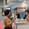 Một số gian hàng của các công ty du lịch Việt Nam tham giả triển lãm. (Ảnh: Quế Anh/Vietnam+)