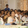 Bà Tôn Nữ Thị Ninh tham gia thảo luận tại một hội thảo. (Ảnh: Thanh Vũ/TTXVN)