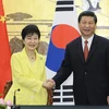 Tổng thống Hàn Quốc Park Geun-hye và Chủ tịch Trung Quốc Tập Cận Bình
