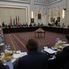 Ngoại trưởng Afghanistan Salahuddin Rabbani (giữa) chủ trì cuộc họp bốn bên tại Kabul. (Nguồn: AFP/TTXVN)