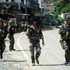 Binh sỹ Philippines tuần ra tại Marawi, Mindanao ngày 13/6. (Nguồn: AFP/TTXVN)