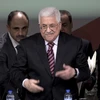 Tổng thống Palestine Mahmoud Abbas (giữa) tại Đại hội lần thứ 7 của Phong trào Fatah ở thành phố Ramallah, Khu Bờ Tây năm 2016. (Nguồn: EPA/TTXVN)