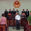[Video] Bị cáo Nguyễn Khắc Thủy lĩnh án 3 năm tù vì dâm ô trẻ em
