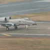 Máy bay Thần sấm A-10 của Mỹ cất cánh từ căn cứ không quân Osan, Hàn Quốc tham gia cuộc tập trận chung Mỹ-Hàn ngày 5/12. (Nguồn: Yonhap/TTXVN)