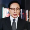 Cựu Tổng thống Hàn Quốc Lee Myung-bak trong cuộc họp báo tại Seoul ngày 17/1. (Nguồn: Yonhap/TTXVN)
