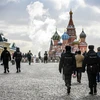 Lực lượng an ninh Nga tuần tra trên Quảng trường Đỏ ở Moskva ngày 16/3. (Nguồn: AFP/TTXVN)