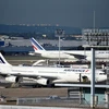 Máy bay của hãng hàng không Air France đậu tại sân bay Orly, gần thủ đô Paris. (Nguồn: AFP/TTXVN)