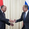 Ngoại trưởng Ai Cập Sameh Shoukry và người đồng cấp Nga Sergei Lavrov. (Nguồn: heraldextra.com)