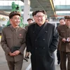 Nhà lãnh đạo Triều Tiên Kim Jong-un trong một chuyến thăm tại cơ sở. (Nguồn: Reuters)