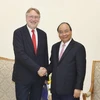 Thủ tướng Nguyễn Xuân Phúc tiếp ông Bernd Lange, Chủ tịch Uỷ ban Thương mại Quốc tế, Nghị viện châu Âu (INTA). (Ảnh: Thống Nhất/TTXVN)