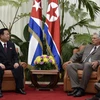 Ông Choe Ryong-hae (trái) hội đàm với Chủ tịch Hội đồng nhà nước Cuba Miguel Diaz-Canel. (Nguồn: granma.cu)