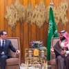 Bộ trưởng Tài chính Mỹ Steven Mnuchin và Thái tử Saudi Arabia Mohammed bin Salman. (Nguồn: cnbc.com)