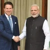 Thủ tướng Ấn Độ Narendra Modi (phải) và người đồng cấp Italy Giuseppe Conte. (Nguồn: hindustantimes.com)