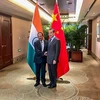Ngoại trưởng Trung Quốc Vương Nghị và Cố vấn An ninh Quốc gia Ấn Độ Ajit Doval. (Nguồn: news18.com)