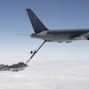 KC-46 đang tiếp nhiên liệu cho một máy bay. (Nguồn: daytondailynews.com)