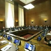 Đặc phái viên Staffan de Mistura (thứ 2, phải) trong cuộc họp về Ủy ban Hiến pháp Syria tại Geneva, Thụy Sĩ ngày 18/12/2018. (Ảnh: THX/TTXVN)