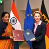 Bộ trưởng Quốc phòng Ấn Độ Nirmala Sitharaman (trái) và người đồng cấp Đức Ursula von der Leyen. (Nguồn: Twitter(@DefenceMinIndia)