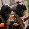 Lễ hội Trận chiến với những trái cam tại italy. (Nguồn: Reuters)