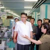 Chủ tịch Triều Tiên Kim Jong-un thăm một nhà máy ở thủ đô Bình Nhưỡng. (Nguồn: Yonhap/TTXVN)