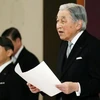 Nhật hoàng Akihito (phải) tại lễ thoái vị trong Hoàng cung ở Tokyo ngày 30/4/2019. (Ảnh: AFP/TTXVN)