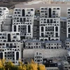 Khu định cư Givat Zeev của Israel đang được xây dựng gần thành phố Ramallah, Bờ Tây. (Ảnh: AFP/TTXVN)