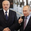 Tổng thống Nga Vladimir Putin và người đồng cấp Belarus Alexander Lukashenko. (Nguồn: TASS)