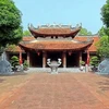 [Video] Đến đền Đô ngắm bức chiếu bằng gốm lớn nhất Việt Nam