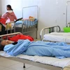 Các bệnh nhi được điều trị tại bệnh viên Đa Khoa Lâm Đồng. (Ảnh: Đặng Tuấn/TTXVN)