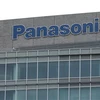 Biểu tượng Panasonic tại trụ sở ở Tokyo, Nhật Bản. (Ảnh: AFP/TTXVN)