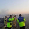 Lực lượng cứu hộ làm nhiệm vụ tại hiện trường máy bay Boeing 737 của Hãng hàng không quốc tế Ukraine bị rơi gần sân bay quốc tế Imam Khomeini ngày 8/1/2020. (Ảnh: IRNA/TTXVN)