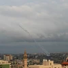 Rocket được bắn từ dải Gaza về phía Israel ngày 24/2/2020. (Ảnh: THX/TTXVN)