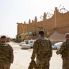 Lực lượng liên quân quốc tế do Mỹ dẫn đầu chuẩn bị rút khỏi căn cứ quân sự al-Qaim tại tỉnh Anbar, Iraq ngày 17/3/2020. (Ảnh: AFP/TTXVN)