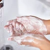 Những bí quyết giúp phái đẹp có làn da mềm mại dù rửa tay cả ngày