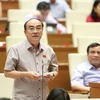 Đại biểu Quốc hội tỉnh Long An Trương Văn Nỏ phát biểu tại một buổi họp. (Ảnh: TTXVN)