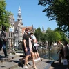 Người dân tại Amsterdam, Hà Lan. (Nguồn: AP)
