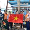 Cảnh sát biển đồng hành cùng ngư dân huyện đảo Bạch Long Vĩ