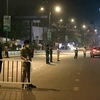 Cảnh sát gác trên đường phố tại Phnom Penh, Campuchia. (Ảnh: THX/TTXVN)
