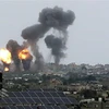 Sốc với khoảnh khắc tên lửa Israel đánh sập nhiều tòa nhà ở Gaza