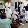 Những người sống sót được điều trị tại bệnh viện. (Nguồn: edition.cnn.com)