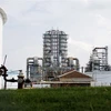 Một cơ sở khai thác dầu tại Trainer, Pennsylvania, Mỹ. (Ảnh: AFP/TTXVN)