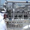Một cơ sở lọc dầu ở Al-Rawdhatain, Kuwait. (Ảnh: AFP/TTXVN)