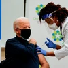 Tổng thống Mỹ và Đệ nhất phu nhân sẽ tiêm vaccine COVID-19 mũi 3