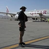 Chuyến bay đầu tiên chở người nước ngoài rời Afghansitan kể từ 30/8