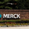 Merck & Co cho phép nước nghèo tiếp cận thuốc điều trị COVID-19 