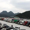Giảm chi phí, hỗ trợ doanh nghiệp bị ùn tắc hàng ở cửa khẩu Lạng Sơn