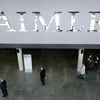Hãng ôtô Daimler chính thức đổi tên thành Mercedes-Benz 