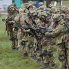 Quân nhân Ukraine tham gia cuộc tập trận với các quốc gia thành viên NATO tại Lviv, ngày 24/9/2021. (Ảnh: AFP/TTXVN)