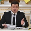 Tổng thống Ukraine ban bố thiết quân luật trên toàn quốc