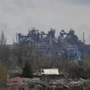 Ukraine bắt đầu sơ tán nhóm dân thường đầu tiên khỏi nhà máy Azovstal
